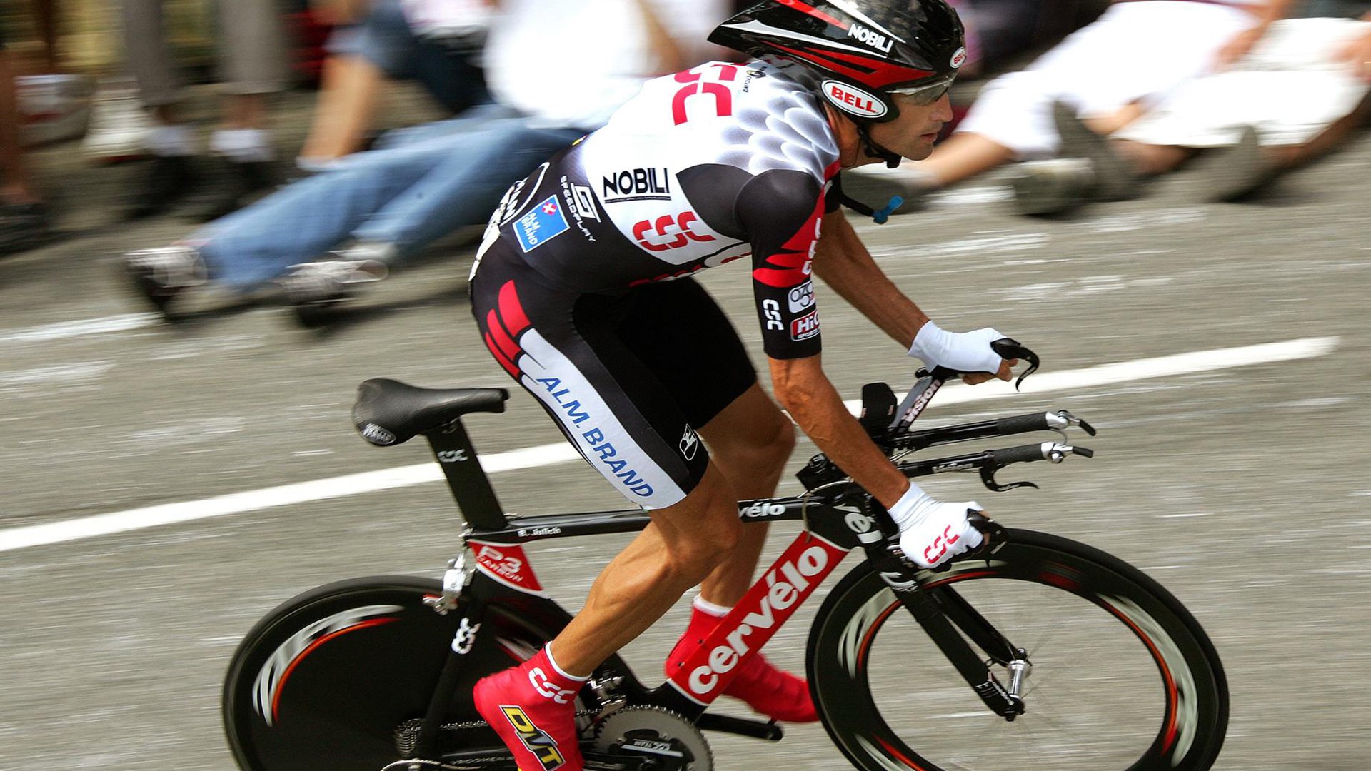 巴西队攻防转换流畅,争夺四强实力显现,巴西队最强